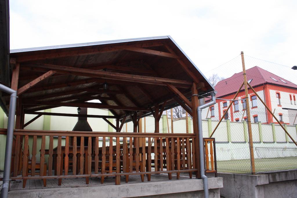 Penzion Koras Vrútky Buitenkant foto