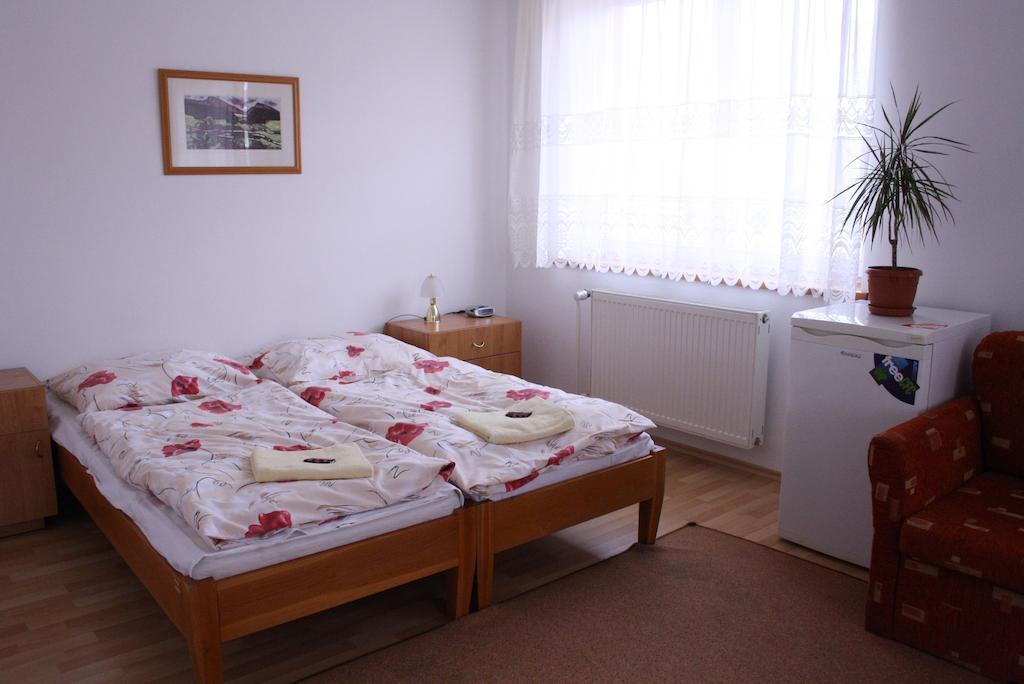 Penzion Koras Vrútky Kamer foto
